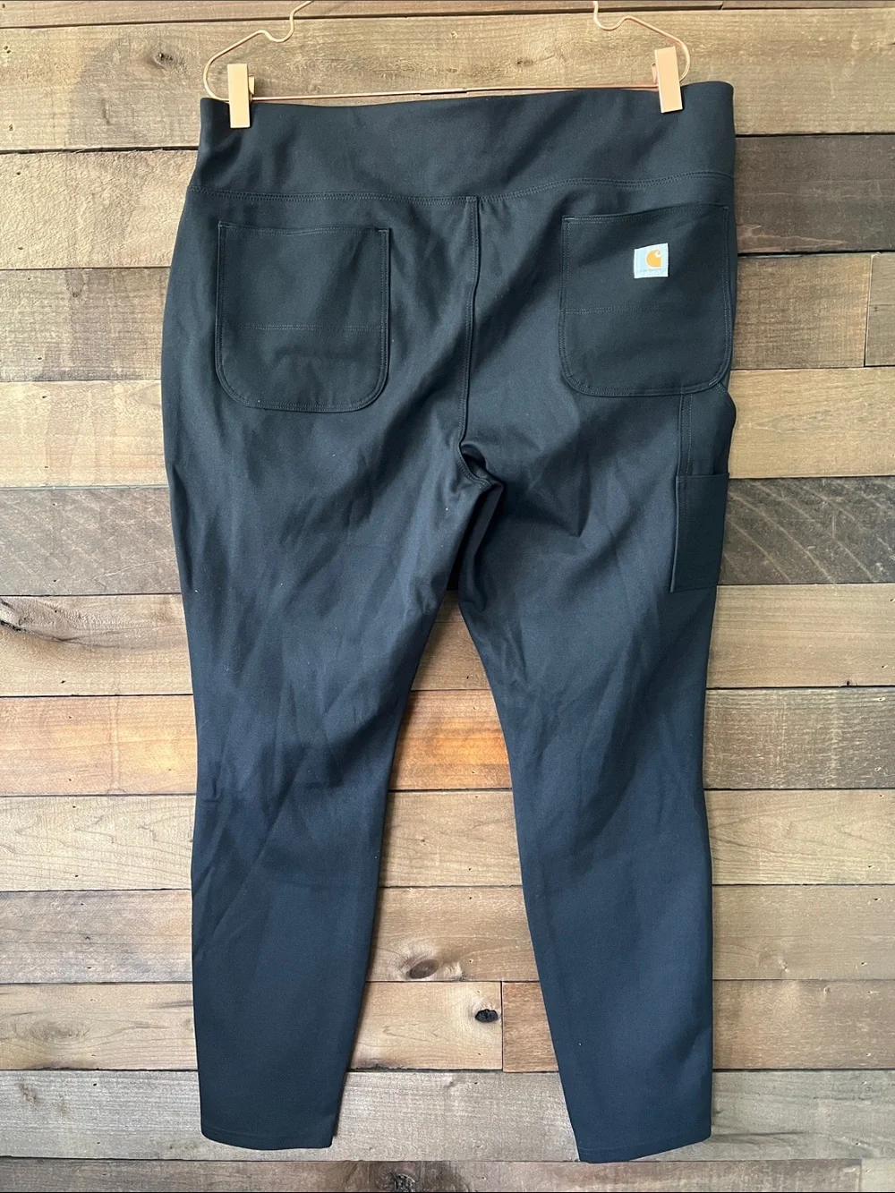 Carhartt women force